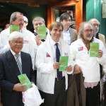 Ministro Cruz-Coke presentó concurso “El fútbol también se lee” junto a figuras del balompié nacional 