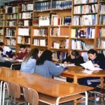 Consejo Nacional del Libro abre proceso de adquisición de textos de autores chilenos