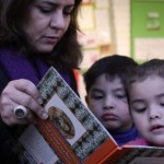 Niños del jardín infantil Rayén de Valparaíso recibieron más de un centenar de libros