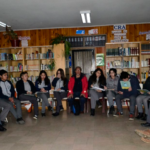 Estudiantes de Melipeuco dialogaron con poeta Elicura Chihuailaf