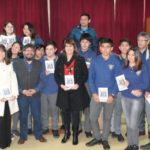 Diálogos en movimiento reunió a escritor Jaime Huenún con estudiantes de Río Bueno